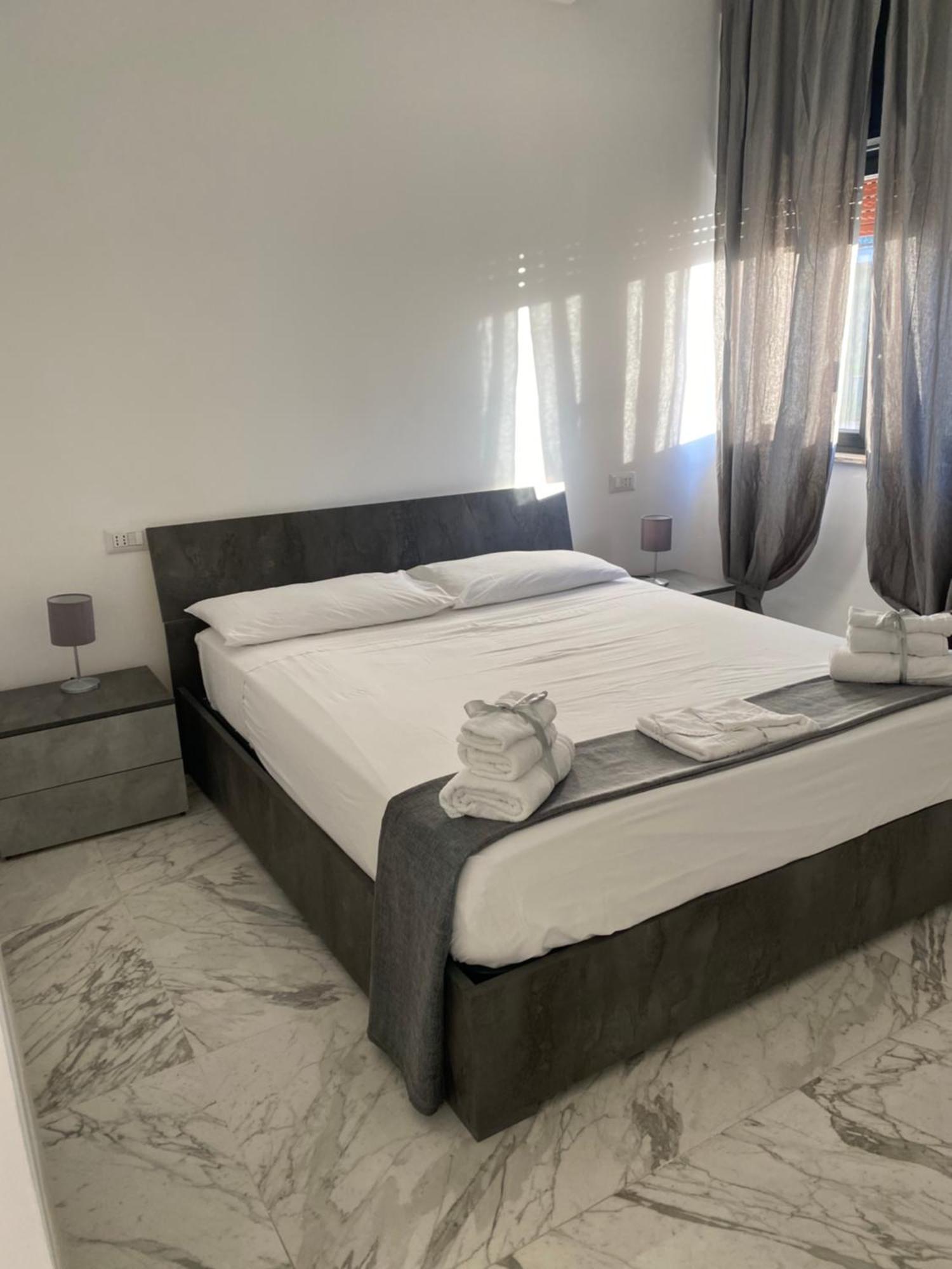 B&B De Rossi185 Bari Exterior foto