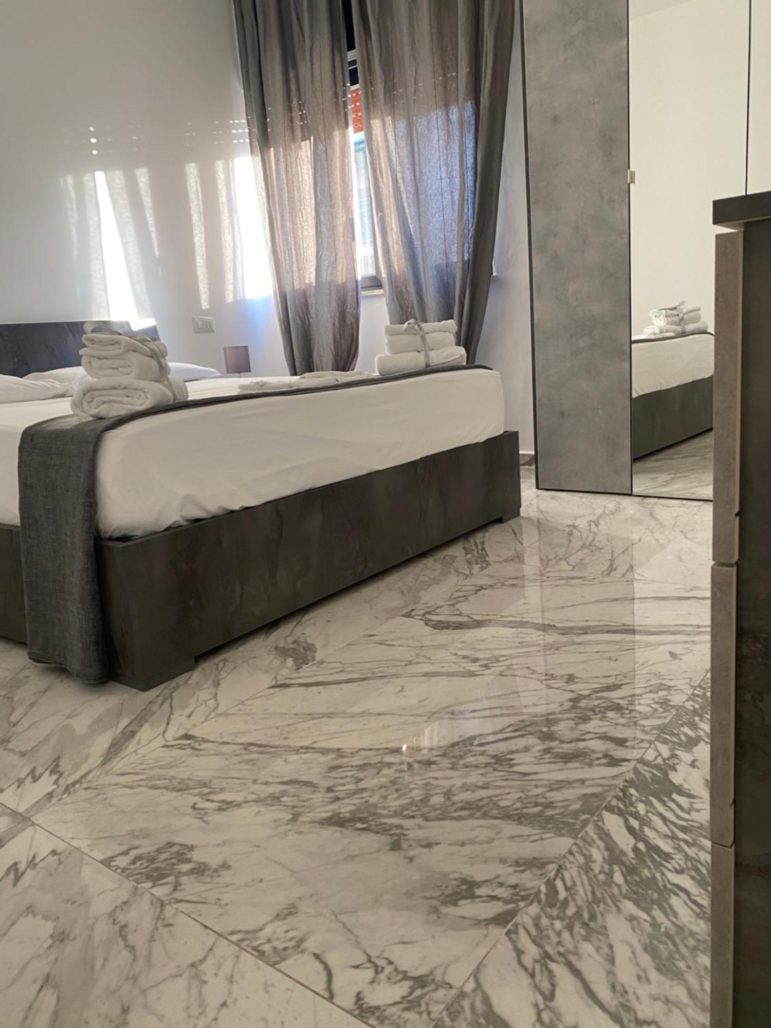 B&B De Rossi185 Bari Exterior foto