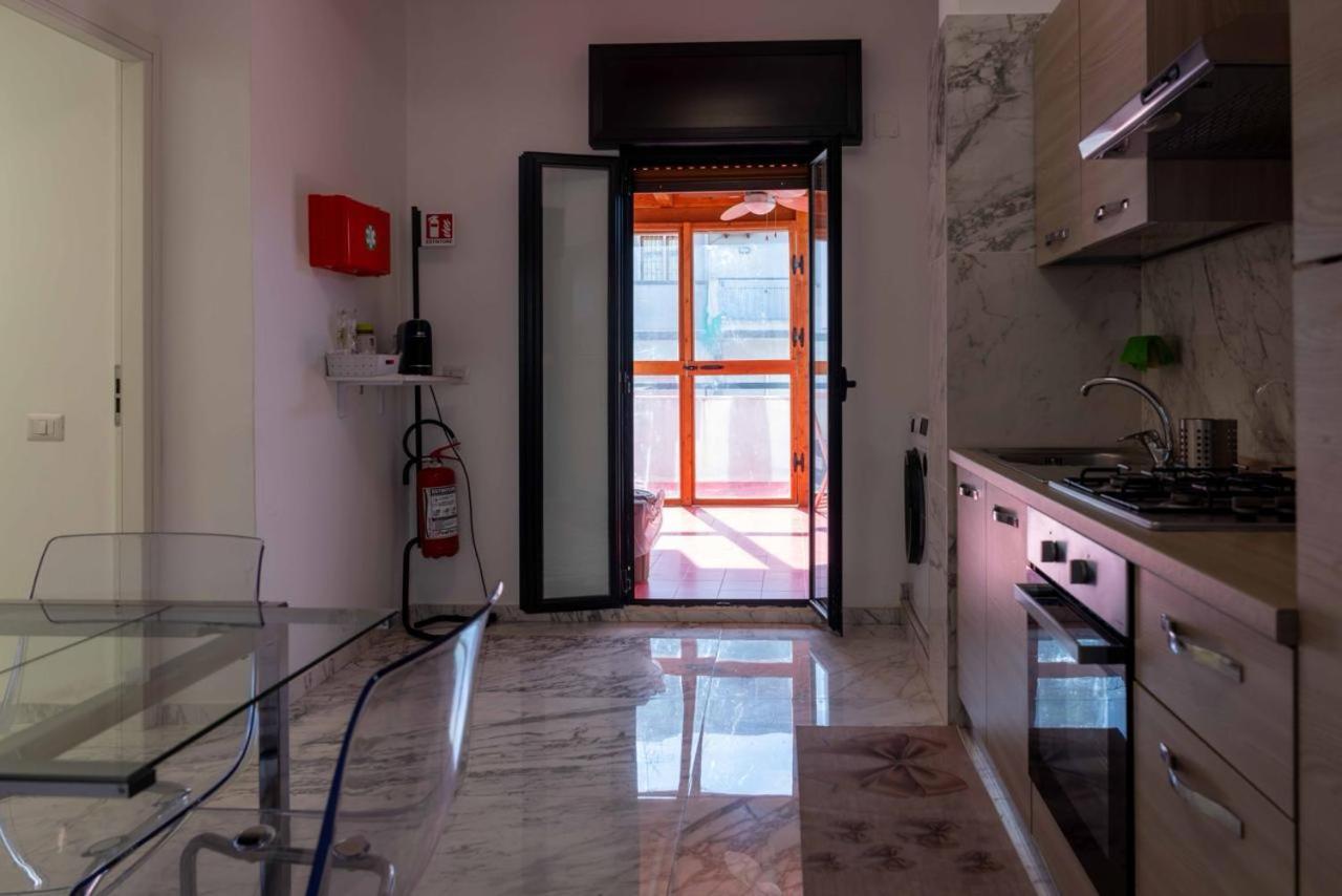 B&B De Rossi185 Bari Exterior foto